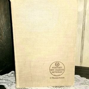 🔸️ Vintage: Webster's New Collegiate Dictionary